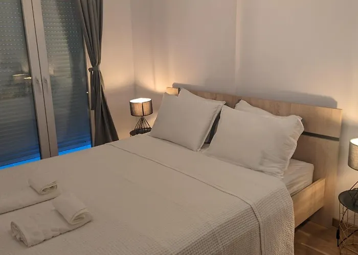 Iris Luxury Apartment